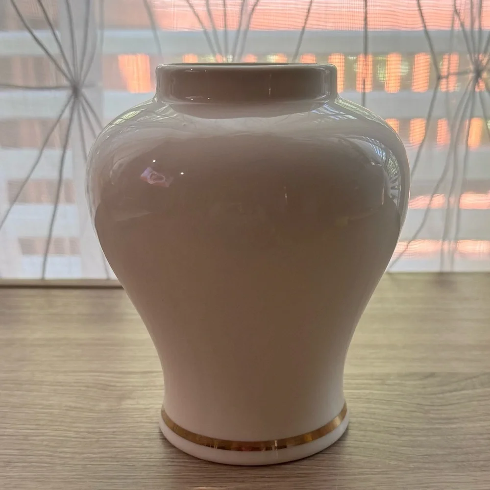 Vintage Fine China Orange Iris & Gold Accents Ginger Jar Vase Made in Japan